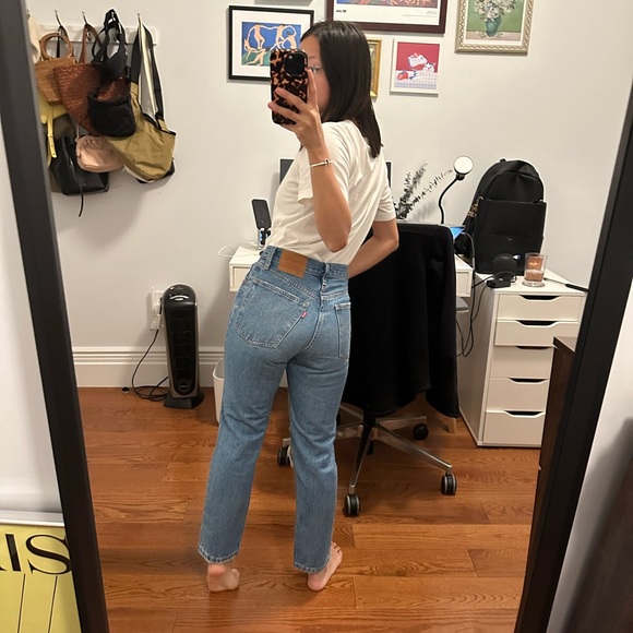 LEVIS 501 STRAIGHT ANKLE JEANS - Picture 2 of 8